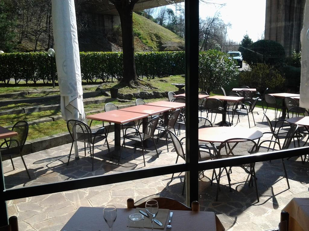 Trattoria I Bodega Hotel Abbadia Lariana Zewnętrze zdjęcie