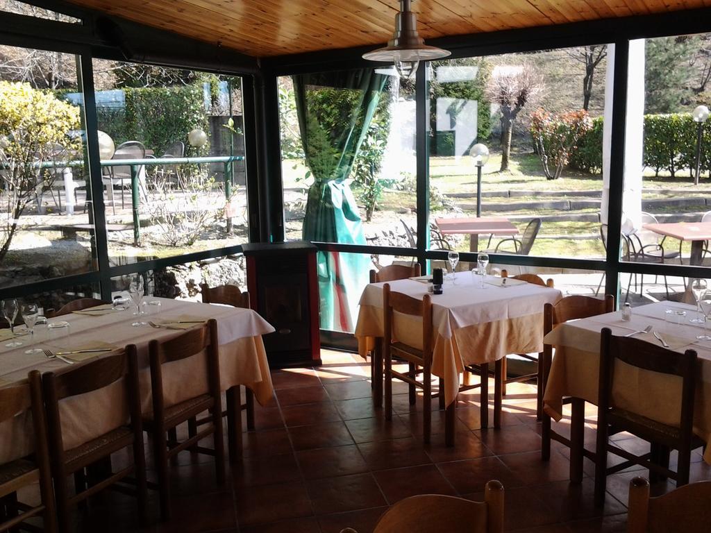 Trattoria I Bodega Hotel Abbadia Lariana Zewnętrze zdjęcie