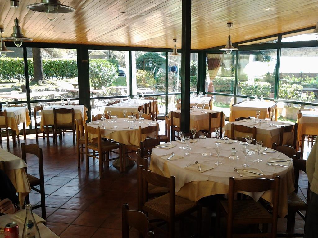 Trattoria I Bodega Hotel Abbadia Lariana Zewnętrze zdjęcie