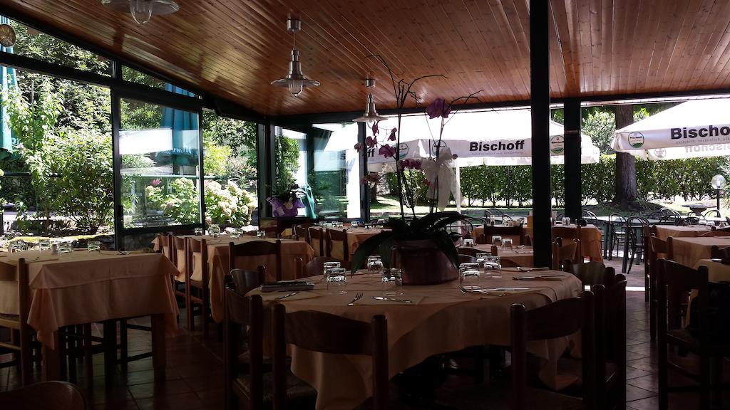Trattoria I Bodega Hotel Abbadia Lariana Zewnętrze zdjęcie